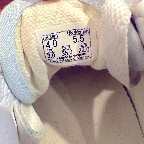 Vans Okd Skool Shoes - Picture 3 of 3